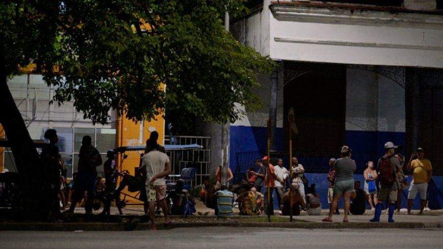 Cuba gets some electricity back after major power outage left millions in the dark  --[Reported by Umva mag]