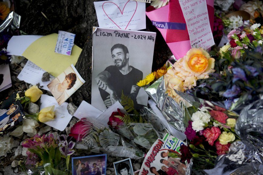 Directioners mourning singer Liam Payne leave tributes in London and other cities --[Reported by Umva mag]